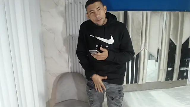 Morganandmegan online show from 26, 11, 2025