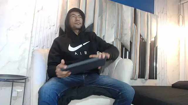 Morganandmegan online show from 15, 10, 2025