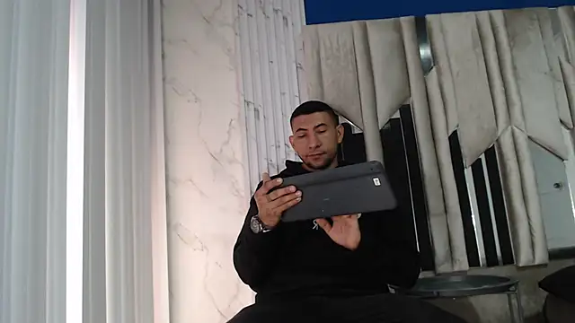 Morganandmegan online show from 5, 12, 2025