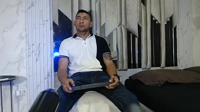 Morganandmegan online show from 24, 10, 2025