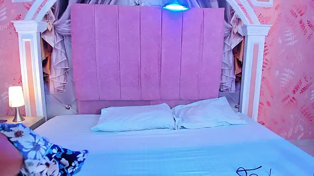 Snapshot of mishell_lovely chatting on 15, 2, 2026 mishell lovely online show from 15, 2, 2026