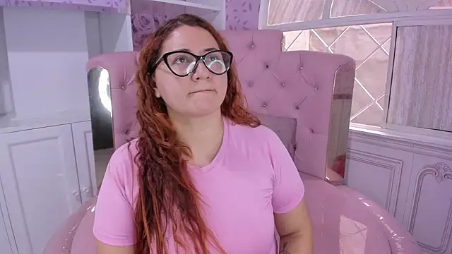 Snapshot of mishell_lovely chatting on 3, 3, 2026 mishell lovely online show from 3, 3, 2026