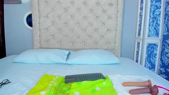 mishell lovely online show from 9, 1, 2026