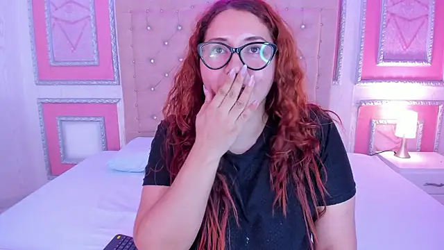 Snapshot of mishell_lovely chatting on 1, 3, 2026 mishell lovely online show from 1, 3, 2026