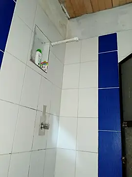 sofiaxxxxkl online show from 5, 11, 2025