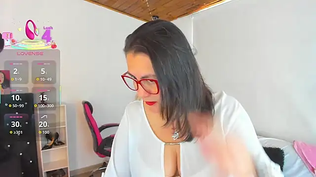 D Martii online show from 18, 11, 2025