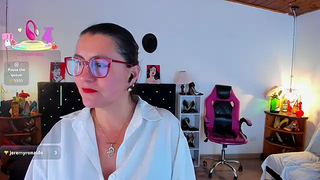 D Martii online show from 23, 11, 2025