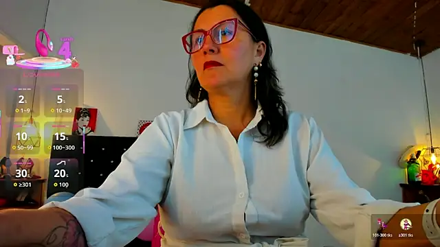 D Martii online show from 6, 11, 2025