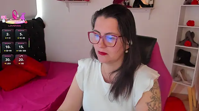 D Martii online show from 15, 9, 2025