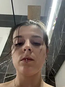 LilyIrons online show from 25, 4, 2026