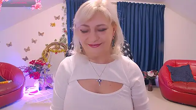 HypnotikCate online show from 9, 3, 2026