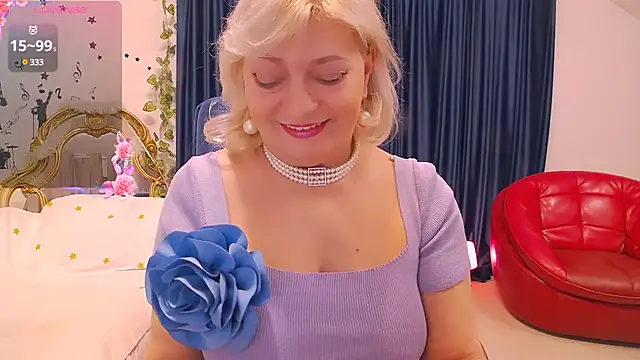 HypnotikCate online show from 3, 2, 2025