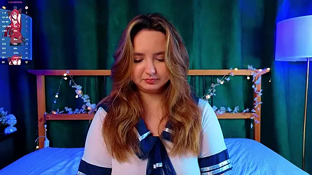 LucilleMcBride online show from 30, 11, 2025