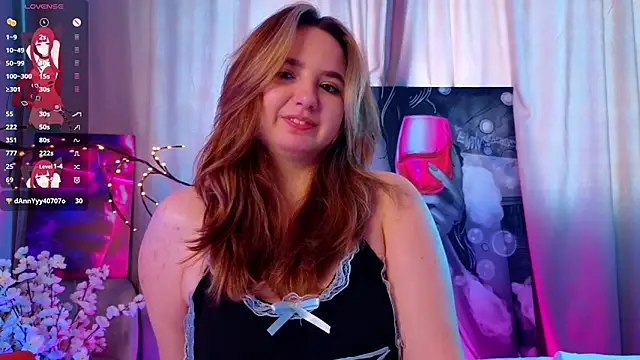 LucilleMcBride online show from 16, 11, 2025