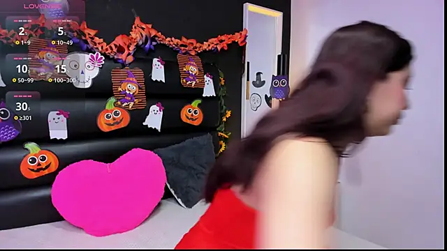 Snapshot of SoftieNymph chatting on 27, 10, 2025 SoftieNymph online show from 27, 10, 2025