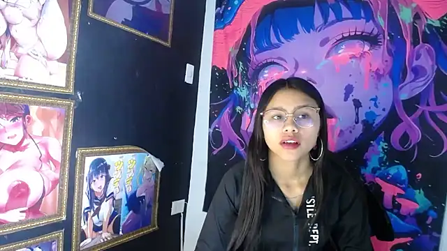 SofieLove 01 online show from 14, 9, 2025