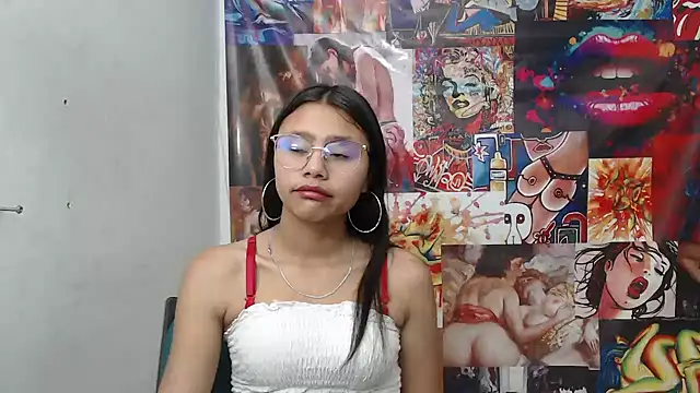 SofieLove 01 online show from 17, 9, 2025