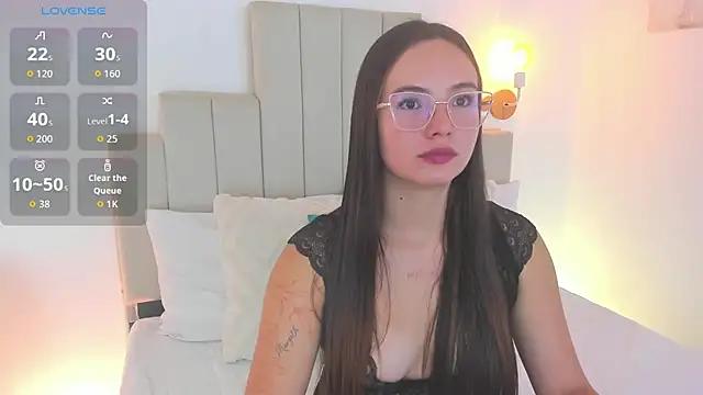 DafneVega online show from 11, 11, 2025