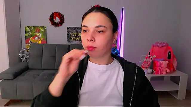 Snapshot of queenofthesense_ chatting on 27, 11, 2025 queenofthesense online show from 27, 11, 2025