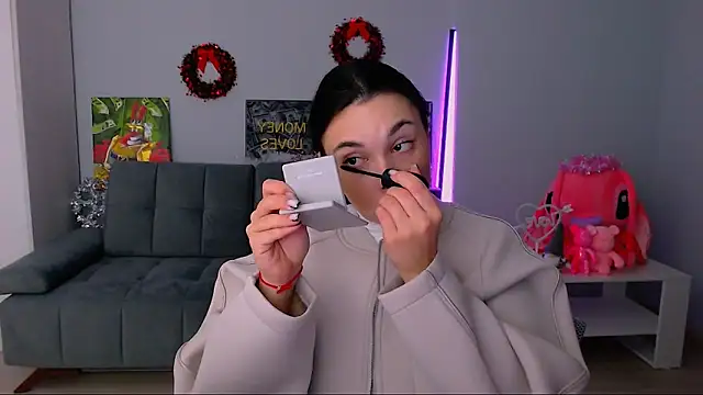 Snapshot of queenofthesense_ chatting on 29, 11, 2025 queenofthesense online show from 29, 11, 2025