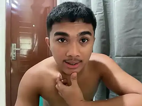pinoyAdrianneXXX online show from 28, 5, 2026