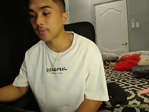 pinoyAdrianneXXX online show from 4, 10, 2025