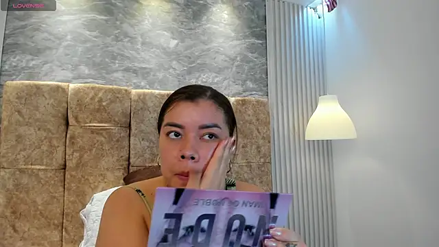 leilapons online show from 1, 11, 2025