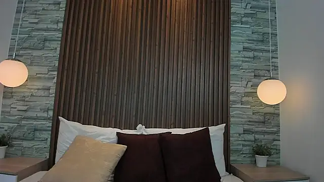 leilapons online show from 18, 9, 2025