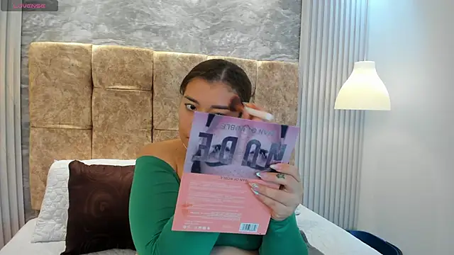 leilapons online show from 23, 10, 2025