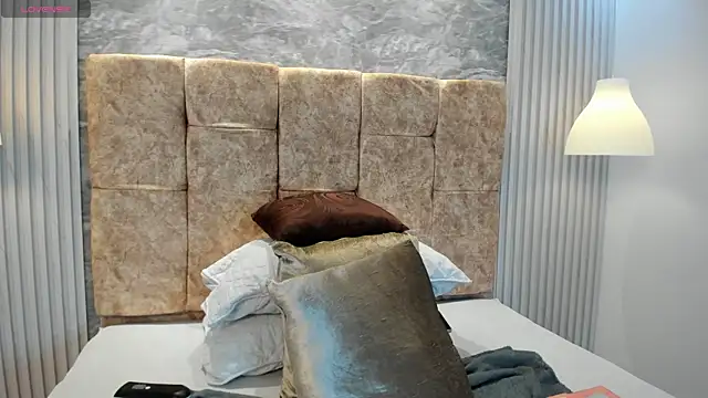 leilapons online show from 28, 10, 2025