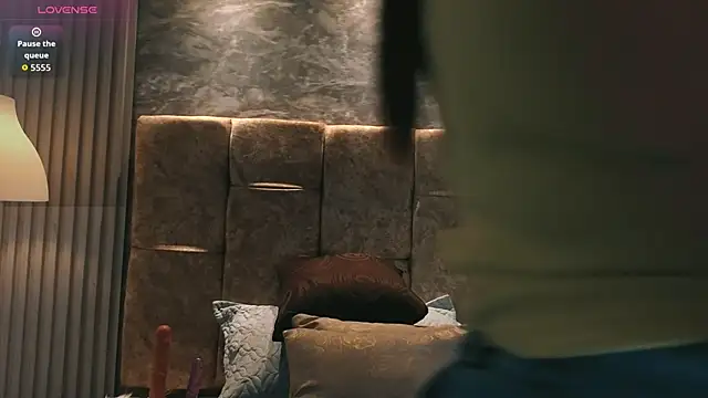 leilapons online show from 30, 3, 2026