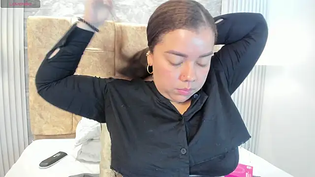 leilapons online show from 29, 10, 2025