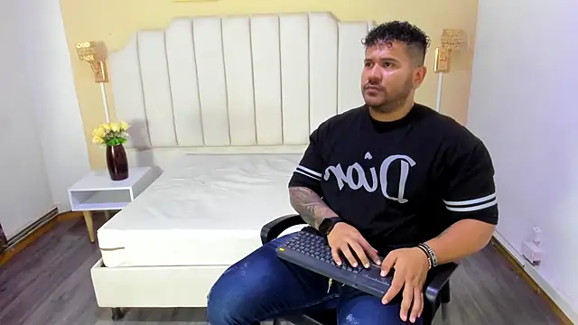 michael hill1 online show from 28, 11, 2025