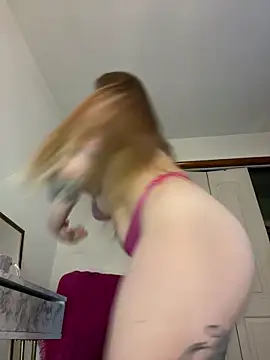 peachykatt online show from 20, 9, 2025