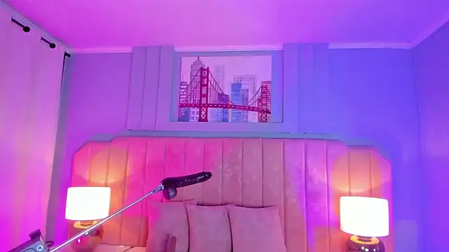 Snapshot of noa_moon chatting on 4, 10, 2025 noa moon online show from 4, 10, 2025