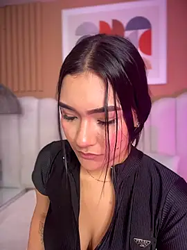 noa moon online show from 18, 1, 2026