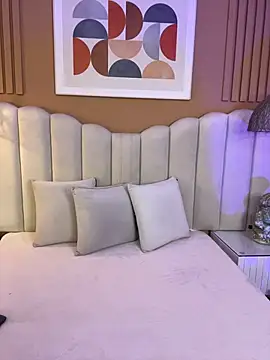 noa moon online show from 8, 2, 2026