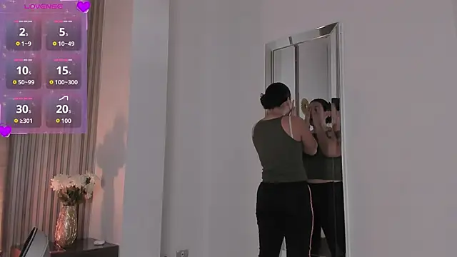 Rachell Jamess online show from 14, 9, 2025