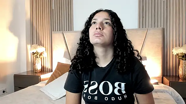 Rachell Jamess online show from 22, 9, 2025