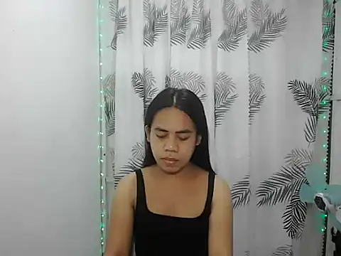 Snapshot of exoticpinay_dolly chatting on 14, 11, 2025 exoticpinay dolly online show from 14, 11, 2025