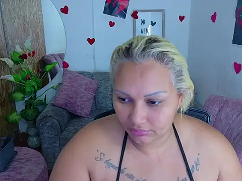 laleska montenegro online show from 11, 1, 2026