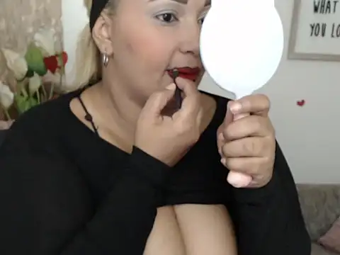 laleska montenegro online show from 22, 11, 2025