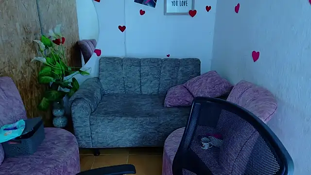 laleska montenegro online show from 14, 2, 2026