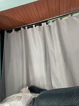 Snapshot of EVAH_LEE_ chatting on 19, 2, 2026 EVAH LEE online show from 19, 2, 2026