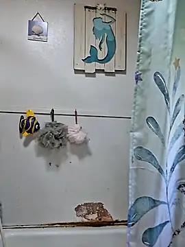 PeachyAriel online show from 10, 4, 2026