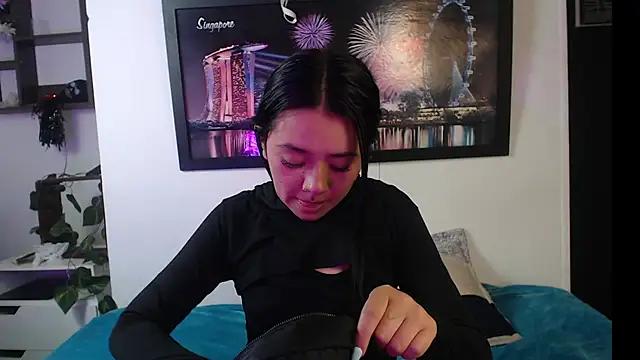 hellenngp online show from 5, 11, 2025