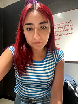 JuliethaDemon  online show from 6, 11, 2025