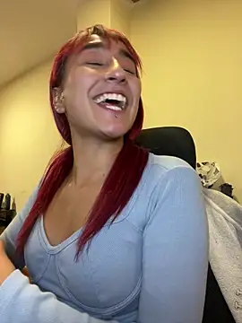 JuliethaDemon  online show from 15, 4, 2026