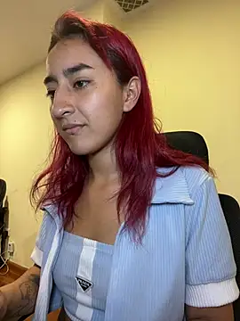 JuliethaDemon  online show from 14, 4, 2026