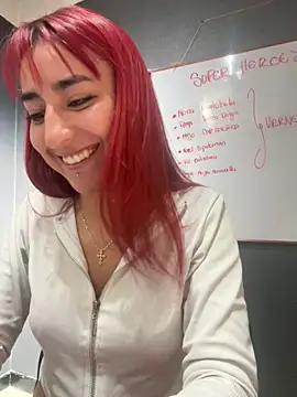 JuliethaDemon  online show from 4, 11, 2025